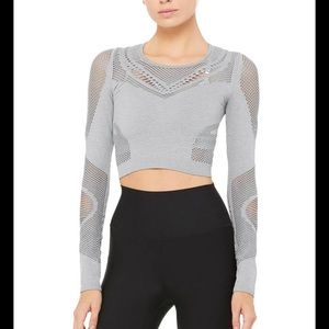 Alo Yoga Longsleeve